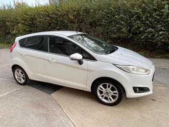 Ford Fiesta 1.0T EcoBoost Zetec Powershift Euro 6 5dr