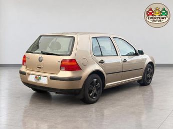 Volkswagen Golf 1.6 SE 5dr