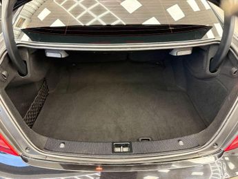 Mercedes-Benz C Class 2.1 C250 CDI BlueEfficiency AMG Sport Edition 125 G-Tronic+ Euro
