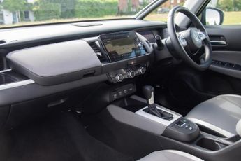 Honda Jazz 1.5 h i-MMD Crosstar EX eCVT Euro 6 (s/s) 5dr