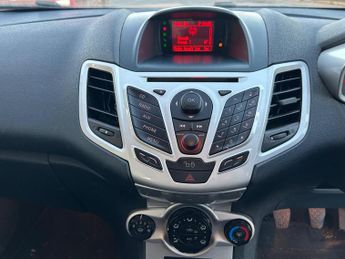Ford Fiesta 1.25 Zetec 5dr