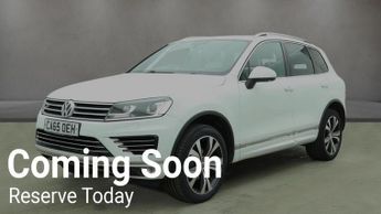 Volkswagen Touareg 3.0 TDI V6 BlueMotion Tech R-Line Tiptronic 4WD Euro 6 (s/s) 5dr