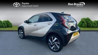 Toyota Aygo X 1.0 VVT-i Edge Hatchback 5dr Petrol x-shift Euro 6 (s/s) (72 ps)