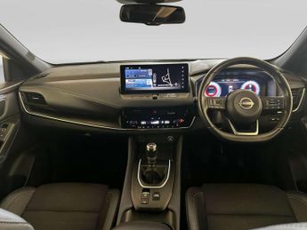 Nissan Qashqai 1.3 DIG-T MHEV Tekna SUV 5dr Petrol Hybrid Manual Euro 6 (s/s) (