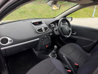 Renault Clio 1.5 dCi Dynamique 5dr