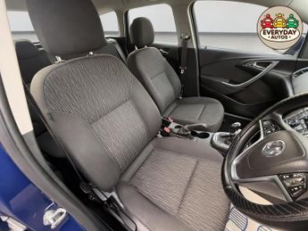 Vauxhall Astra 1.6 16V Design Sports Tourer Euro 5 5dr