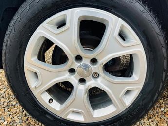 Jeep Renegade 1.4T MultiAirII Limited Euro 6 (s/s) 5dr