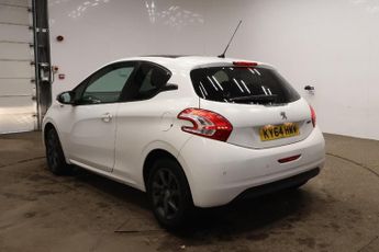 Peugeot 208 1.2 VTi Style Euro 5 3dr
