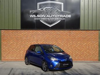Toyota Yaris 1.5 VVT-h Y20 Bi-tone E-CVT Euro 6 (s/s) 5dr