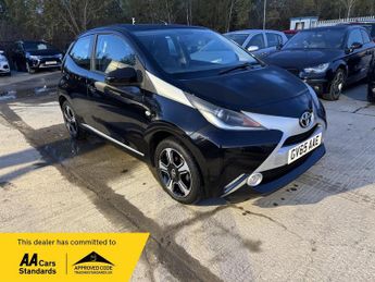 Toyota AYGO 1.0 VVT-i x-clusiv x-shift Euro 5 5dr Euro 5