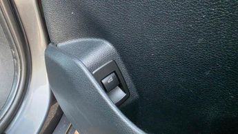 BMW 2 Series Gran Tourer 2.0 220d Luxury Auto Euro 6 (s/s) 5dr