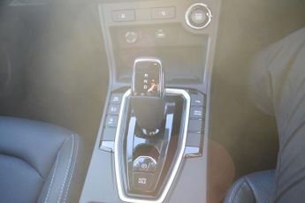 SsangYong Korando e-Motion 140kW Ultimate 61.5kWh 5dr Auto