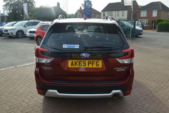 Subaru Forester 2.0i e-Boxer XE Premium 5dr Lineartronic