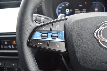 SsangYong Korando e-Motion 140kW Ultimate 61.5kWh 5dr Auto