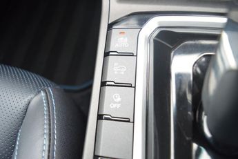 SsangYong Korando e-Motion 140kW Ultimate 61.5kWh 5dr Auto