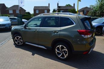 Subaru Forester 2.0i e-Boxer XE Premium 5dr Lineartronic