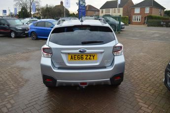 Subaru XV 2.0i SE Premium 5dr Lineartronic