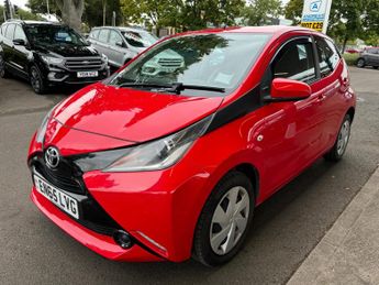 Toyota AYGO 1.0 5dr X-Play VVT-I