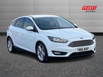 Ford Focus   1.5 TDCi 120 Zetec Navigation 5dr