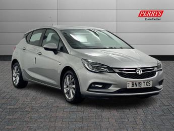 Vauxhall Astra  1.6 CDTi 16V 136 Tech Line Nav 5dr Auto Hatchback