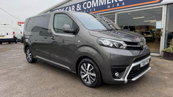 Toyota Proace 2.0D Family Medium MWB Euro 6 (s/s) 5dr (8 Seat)