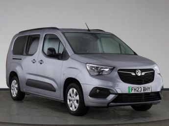 Vauxhall Combo 100kW Design XL 50kWh 5dr Auto [7 Seat]