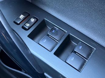 Toyota Auris   1.8 Hybrid Excel TSS 5dr CVT [Leather] Hatchback
