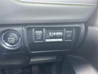 Subaru Forester 2.0i e-Boxer Field 5dr Lineartronic