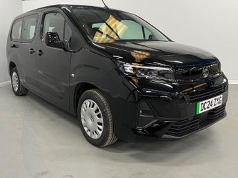 Vauxhall Combo  100kW Design XL 52kWh 5dr Auto [7 Seat] Estate