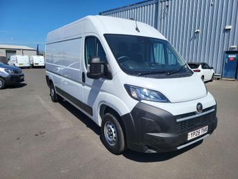 Vauxhall Movano  2.2 Turbo D 140 H2 Van Prime