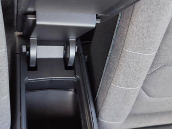 Citroen e-C4 50kWh Sense Auto 5dr (7.4kW Charger)