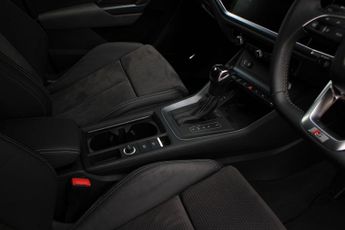 Audi Q3 1.5 TFSI CoD 35 Vorsprung S Tronic Euro 6 (s/s) 5dr