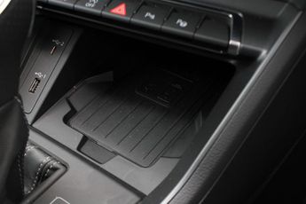 Audi Q3 1.5 TFSI CoD 35 Vorsprung S Tronic Euro 6 (s/s) 5dr