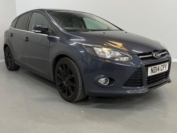 Ford Focus  1.0 Titanium Navigator 5dr 6Spd 125PS
