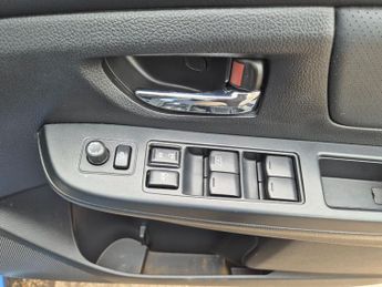 Subaru Impreza 1.6i RC 5dr