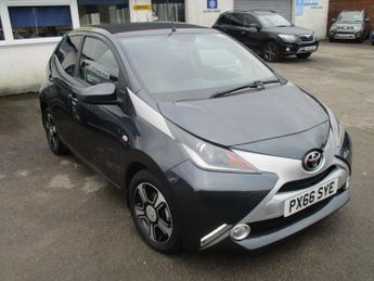 Toyota AYGO 1.0 VVT-i X-Clusiv 2 5dr