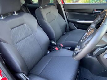 Suzuki Swift 1.2 Dualjet 83 12V Hybrid SZ5 5dr Auto