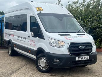 Ford Transit 2.0 EcoBlue 130ps H3 17 Seater Leader
