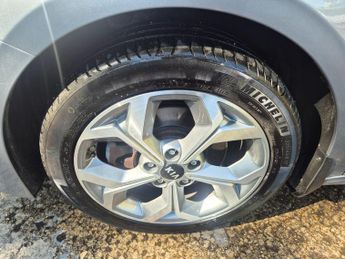 Kia Ceed 1.6 GDi PHEV 3 5dr DCT