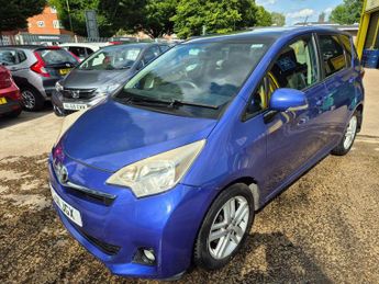 Toyota Verso 1.33 Dual VVT-i T Spirit 5dr Multidrive S