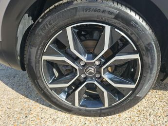 Citroen e-C4 50kWh Shine Plus Auto 5dr (7.4kW Charger)
