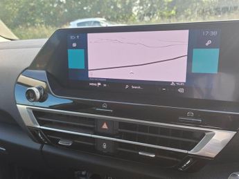 Citroen e-C4 50kWh Shine Plus Auto 5dr (7.4kW Charger)