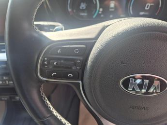 Kia Niro 64kWh 4+ Auto 5dr
