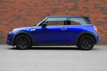 Mini Hatchback 2.0 Cooper S Classic Steptronic Euro 6 (s/s) 3dr