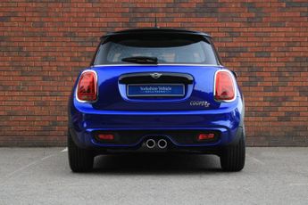 Mini Hatchback 2.0 Cooper S Classic Steptronic Euro 6 (s/s) 3dr