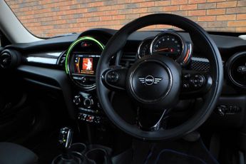 Mini Hatchback 2.0 Cooper S Classic Steptronic Euro 6 (s/s) 3dr