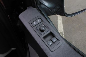 Volkswagen Transporter 2.0 BiTDI T32 BlueMotion Tech DSG 4Motion SWB Euro 6 (s/s) 4dr