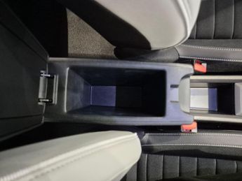 Citroen e-C3 Standard Range 44kWh MAX Auto 5dr (7.4kW Charger)