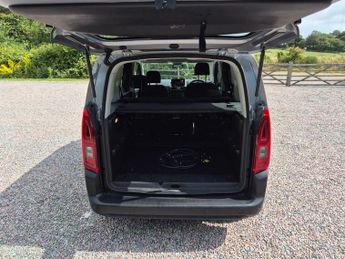 Citroen E-Berlingo 52kWh PLUS M Auto 5dr (7.4kW Charger)