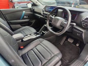 Citroen e-C4 50kWh Shine Plus Auto 5dr (7.4kW Charger)